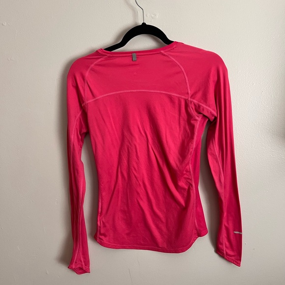 Nike drifit running long sleeve shirt - Picture 2 of 4